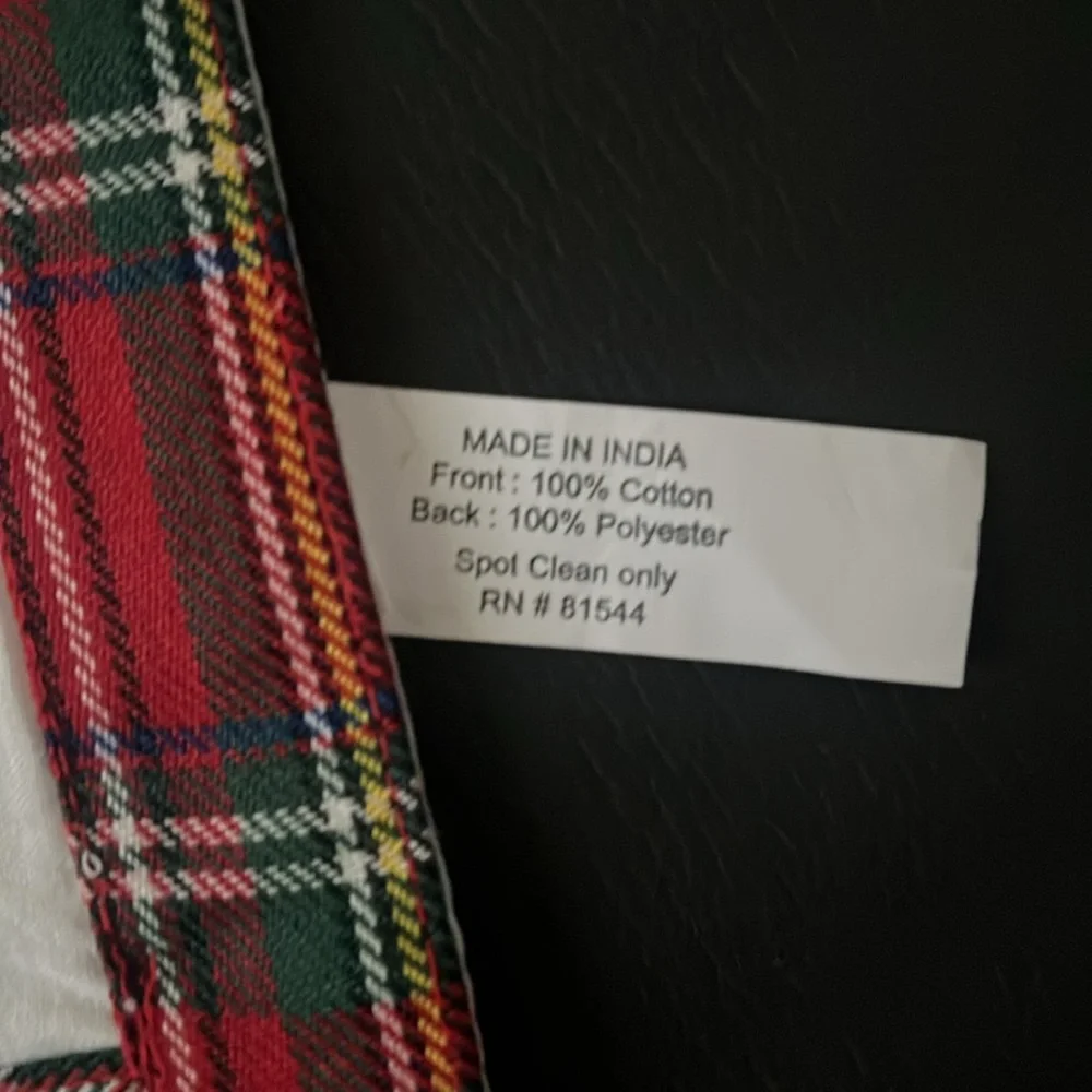 Set of 2 Christmas Holiday Placemats with Red Tartan Plaid Trim Border
